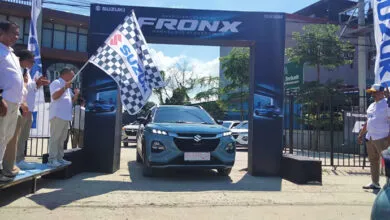 Penyerahan Perdana 12 Unit Suzuki Fronx ke Konsumen di Sultra