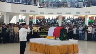Gubernur Sultra Ucapkan Terima Kasih Atas Jasa Rektor Prof Armid Selama Menjabat