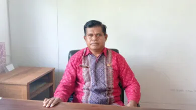 Kepala Bidang (Kabid) Paud Diknas Muna Barat, La Duho. Foto: La Ode Darlan/Detiksultra.com
