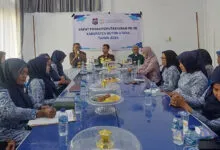 Kapusdatin BKKBN Bina Petugas KB Dan Kunjungi Warga Kulisusu Buton Utara
