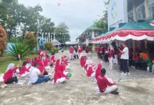 Lomba Joget Balon Hingga Lari Kelereng Warnai HUT ke-80 RI di BKKBN Sultra