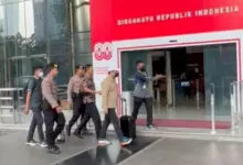 Bupati Koltim Abdul Azis Tiba di KPK, Langsung Masuk Ruang Pemeriksaan
