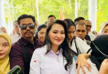 Senyum Hangat, Gubernur Malut Sherly Tjoanda Bakal Agendakan ke Wakatobi