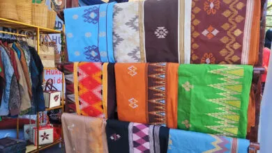 Kain Tenun Sultra Jadi Primadona di Pameran Ekonomi Kreatif dan Pariwisata 2025