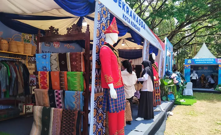 Nilai Transaksi dalam Pameran Ekraf dan Pariwisata Sultra Capai Rp100 Juta