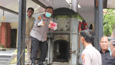 Musnahkan 8,2 Kilogram Sabu, Kapolda Sultra Minta Hakim Hukum Mati Tersangka