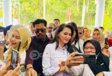 Sherly Tjoanda Puji Keramahan Warga Kendari saat Berkunjung ke Sultra