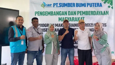 PT Sumber Bumi Putera Gelar PPM Makan Bergizi Gratis untuk Siswa SDN 5 Molawe