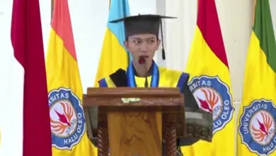 Mahasiswa Teknik Informatika, Muhammad Nabil Afkar Jadi Lulusan Terbaik UHO