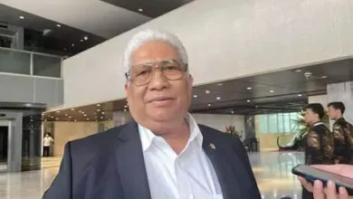 Usai Tetapkan Dua Tersangka Korupsi Kapal Azimut, Polda Diminta Panggil Mantan Gubernur Ali Mazi