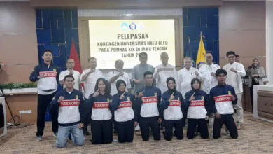 PlT Rektor UHO Lepas Kontingen Pomnas ke-19 Jateng 2025, Berharap Atlet Beri Kejutan