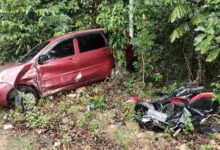 Tabrakan di Muna Barat, Mobil dan Motor Rusak Parah, Pengendara Motor Luka-Luka