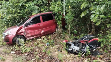 Tabrakan di Muna Barat, Mobil dan Motor Rusak Parah, Pengendara Motor Luka-Luka