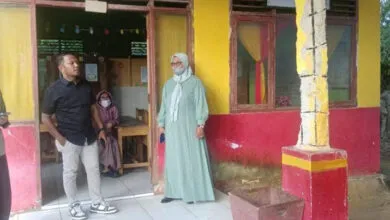 DPRD Muna Barat Imbau Pemda Segera Perbaiki Sekolah yang Rusak Akibat Gempa