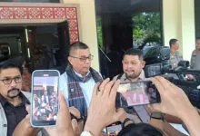 Anggota DPR Hinca Panjaitan Minta Kajati Sultra Belajar dari Kasus Suap Tambang Raimel Jesaja