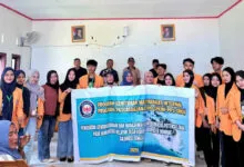 Penguatan Kewirausahaan dan Manajemen Usaha Berbasis Potensi Lokal pada Komunitas Nelayan Desa Bokori