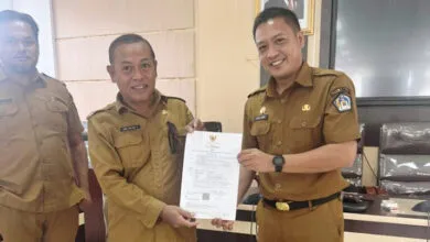 84 PPPK Paruh Waktu Lingkup DPRD Kendari Terima SK, Sekwan Minta Tingkatkan Kualitas