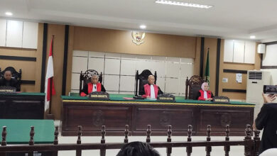 Kuasa Hukum Nilai Dua Hakim Pengadilan Tinggi Sultra Penuh Keraguan Putus Banding Guru Mansur
