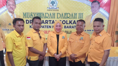 Terpilih Aklamasi, Rhika Purwaningsih Darwin Terpilih Ketua Golkar Muna Barat