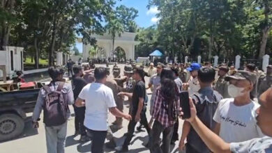 Demo Soal Tender di RSUD Bahteramas Kendari Ricuh, Pendemo dan Satpol PP Nyaris Adu Jotos