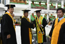 UHO Kukuhkan Delapan Guru Besar dari Empat Fakultas