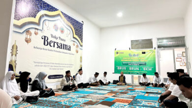 Pererat Hubungan Antar Keluarga, Ikawati BPN Muna Barat Ikut Berbuka Puasa Bersama