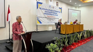 Genjot Profesionalisme Dosen, UHO Gelar Pelatihan Applied Approach