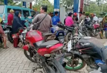 Antrean Thunder di SPBU Motaha, Pertamina Ancam Cabut Penyaluran BBM Subsidi