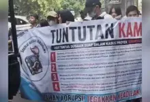 Demo di Kejagung RI, Mahasiswa Minta Ambil Alih Kasus Korupsi yang Libatkan Bupati Bombana