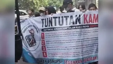 Demo di Kejagung RI, Mahasiswa Minta Ambil Alih Kasus Korupsi yang Libatkan Bupati Bombana