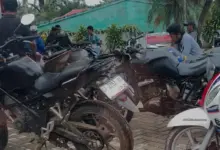 Belasan Motor Thunder Modifikasi Antre BBM Subsidi di SPBU Motaha, Warga Geram