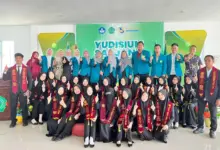 ISTEK ‘Aisyiyah Kendari Kukuhkan 21 Sarjana, Tunjukan Komitmen Kampus Inklusif