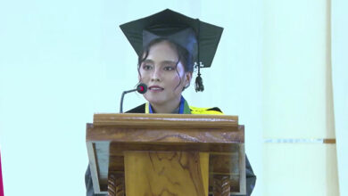 UHO Kukuhkan 749 Wisudawan, Lulusan Sastra Inggris Raih Predikat Terbaik Universitas