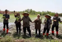 Resmikan Kampung RA dan Pemberdayaan Wakaf Produktif di Pekalongan, Sahli ATR/BPN Harapkan Kesejahteraan Masyarakat Dapat Terwujud