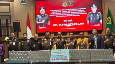 Kejati Sultra Serahkan Rp8,9 Miliar Uang Hasil Sitaan Kasus Tambang PT AMIN