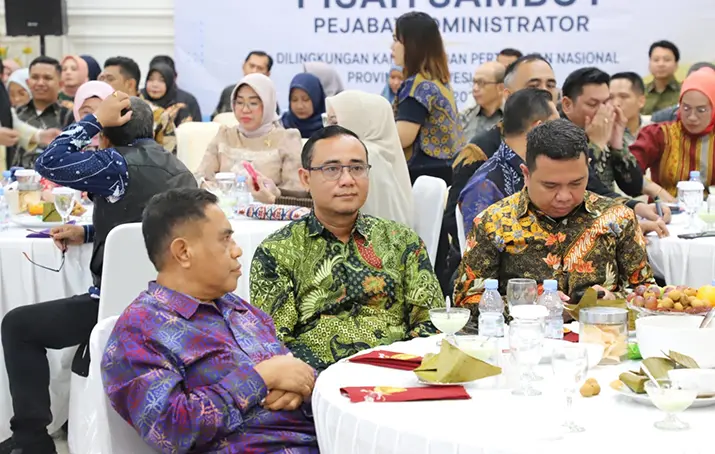 Kepala BPN Muna Barat Hadiri Pisah Sambut Pejabat Administrator Lingkup BPN Sultra