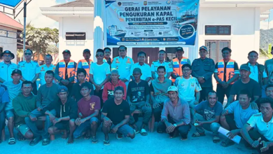 Utamakan Keselamatan Nelayan di Konut, KUPP Molawe Bagikan Life Jacket Gratis