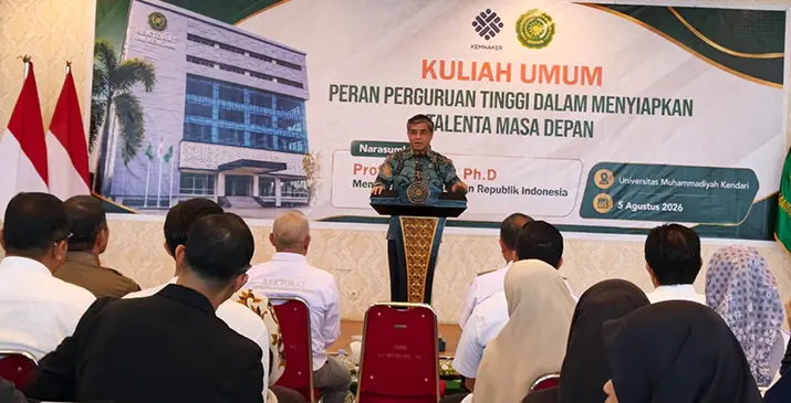 Menaker Ingatkan Kampus Era AI Tak Lagi Andalkan Ijazah, Tetapi Kompetensi