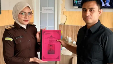 Polda Sultra Serahkan Berkas Perkara Anggota DPRD Sultra Tersangka Kasus Tambang Batu ke Jaksa